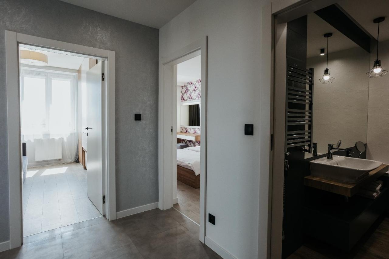 Sky Mountain View Free Parking Apartman Krakkó Kültér fotó