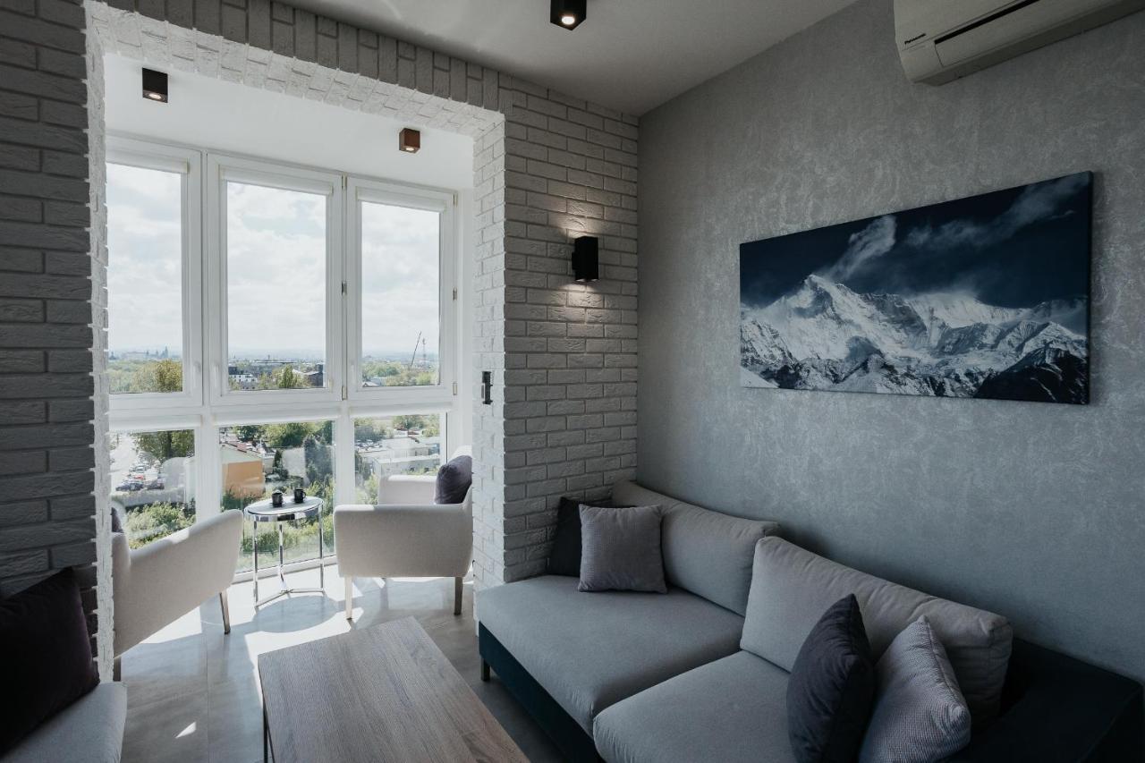 Sky Mountain View Free Parking Apartman Krakkó Kültér fotó
